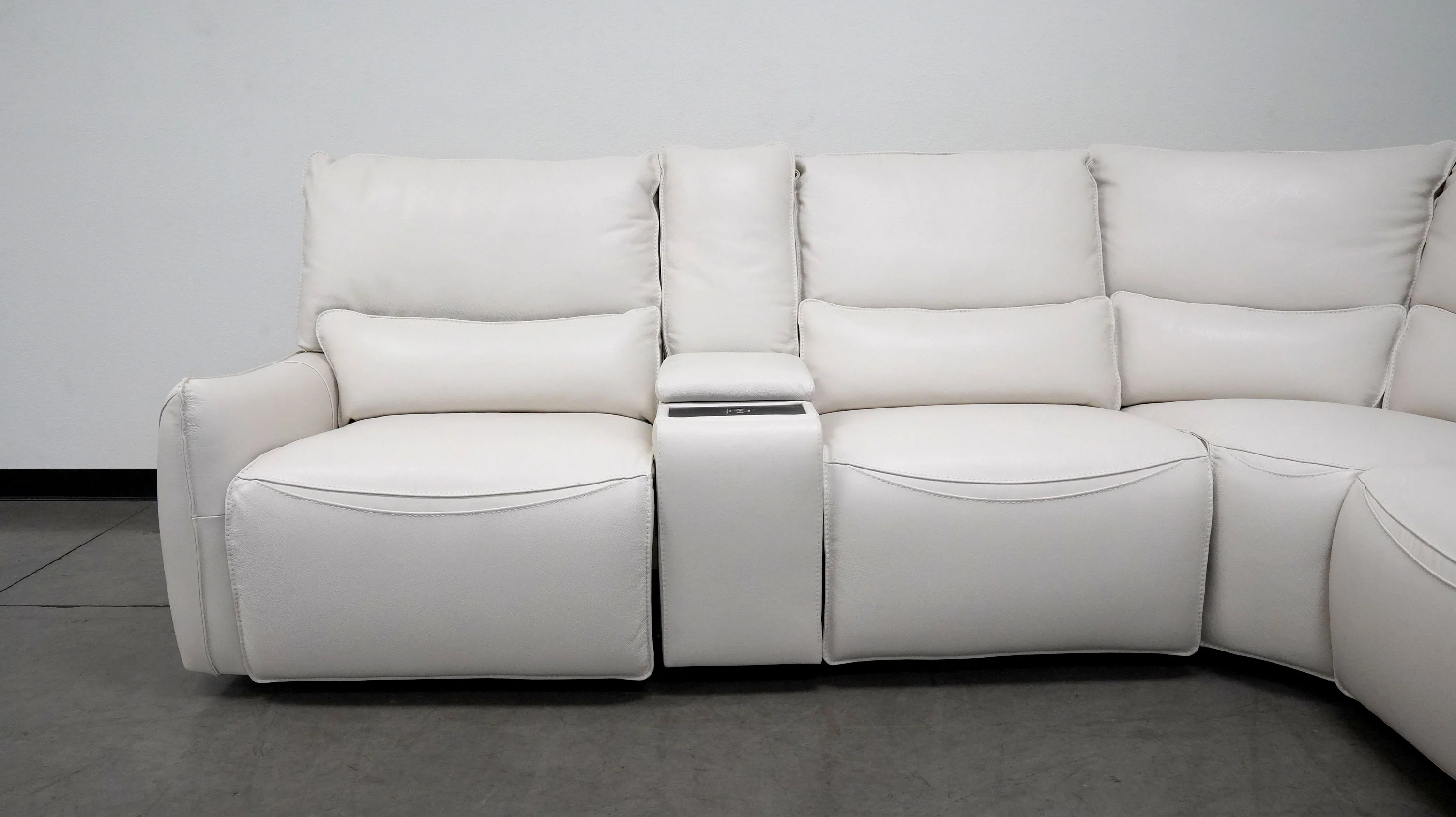 Astilbe 6PC Modern Motion Reclining Sectional - Image 5