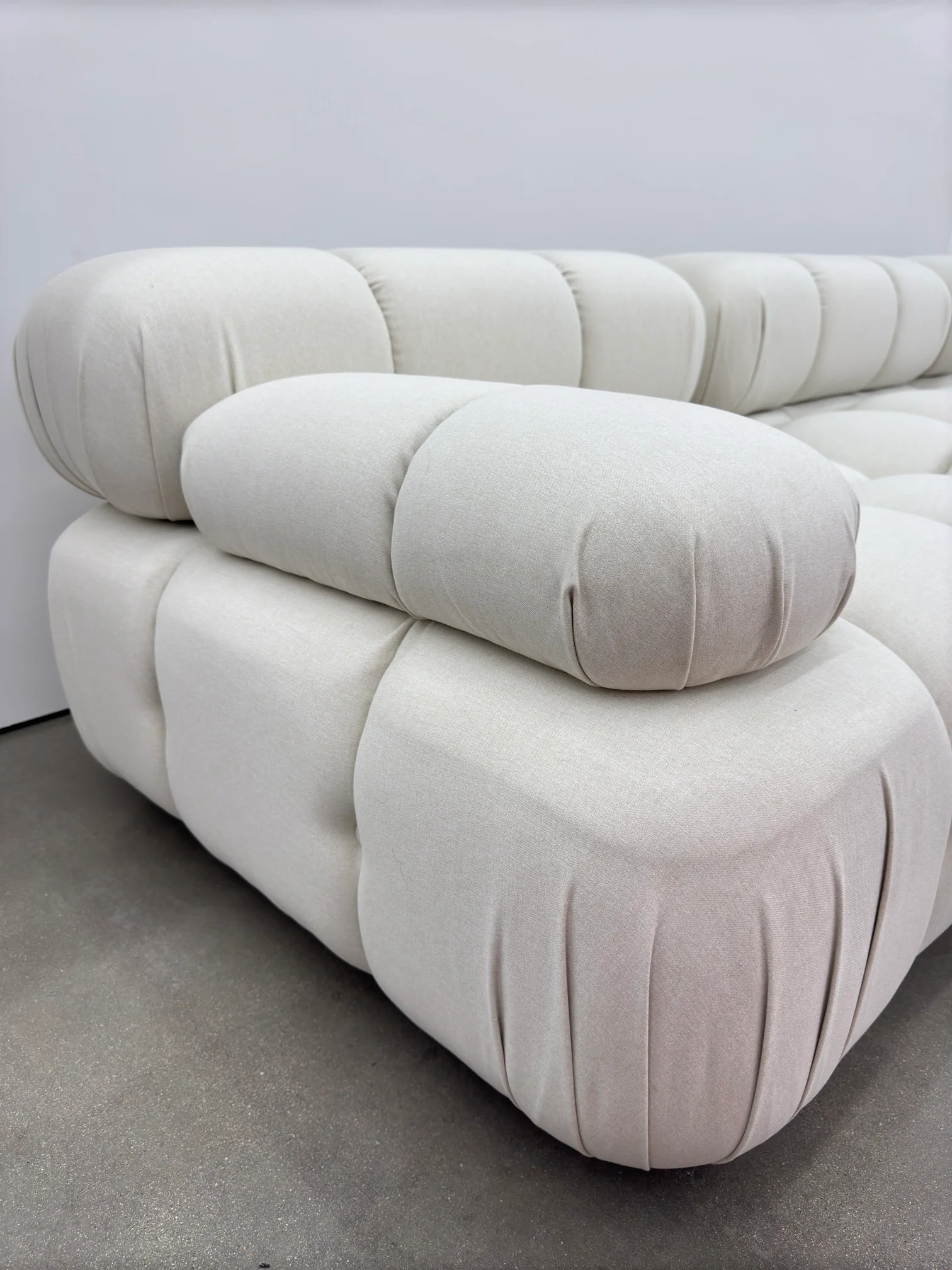 Biki Modern Motion Sofa - Image 10