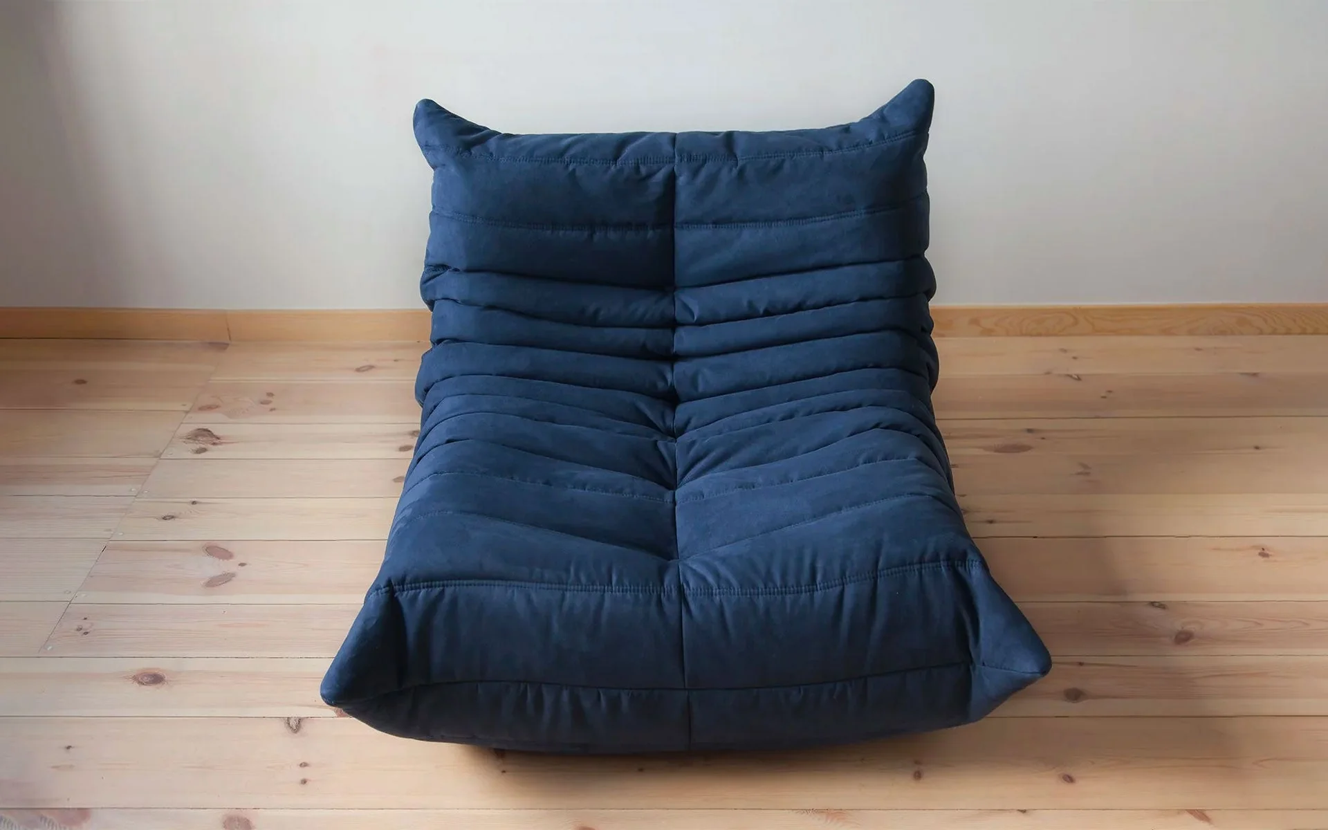 Delfinio Tufted Lounge Chair - Image 14