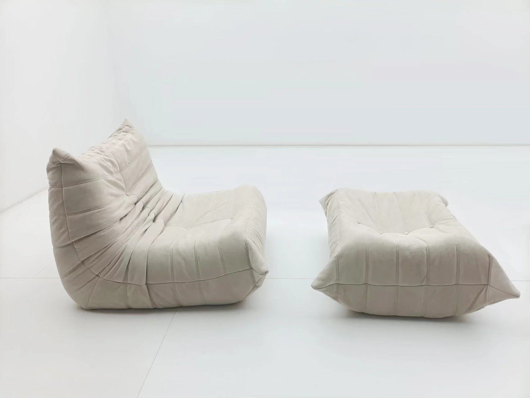 Delfinio Tufted Lounge Chair - Image 21