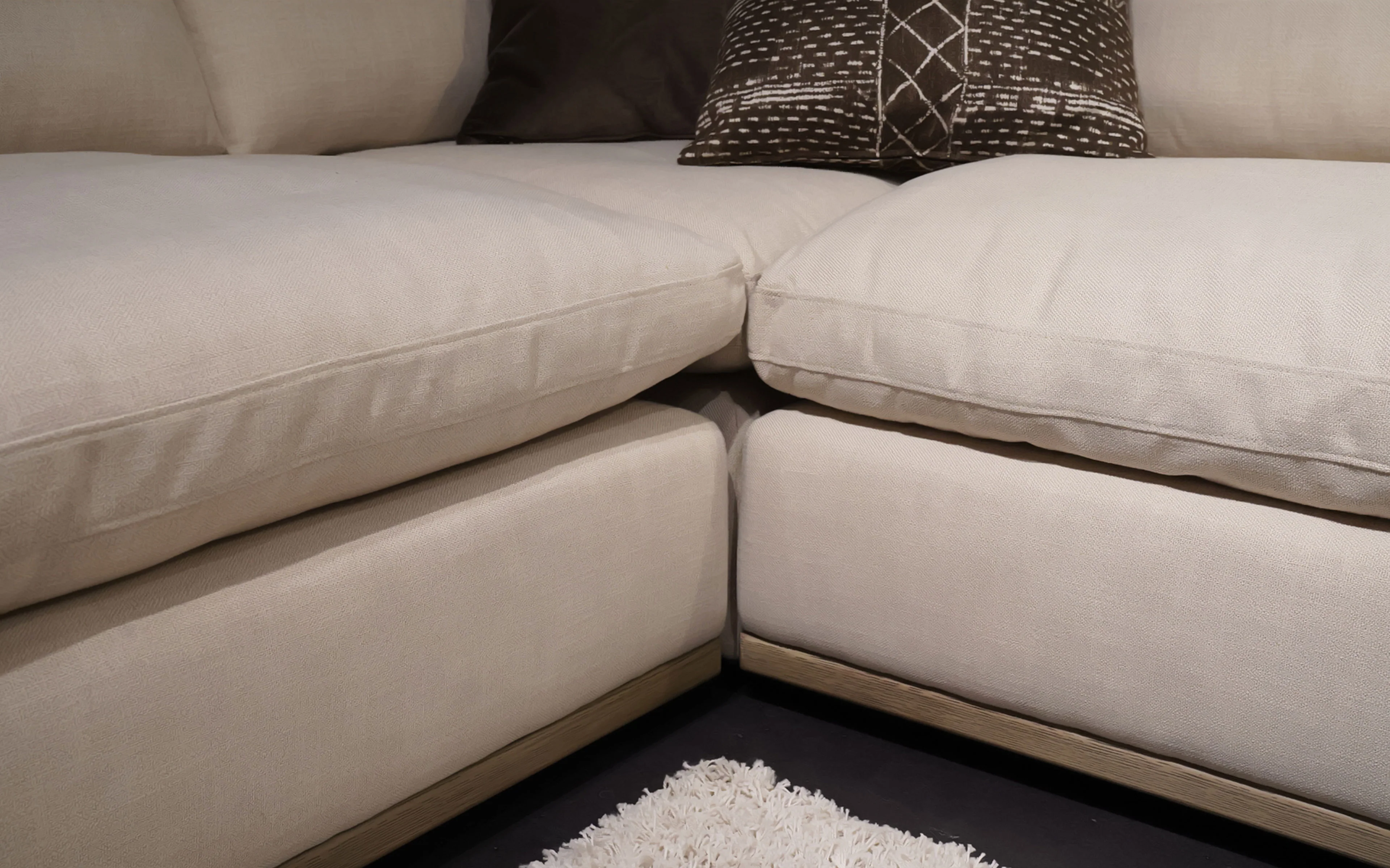 Eurus Modern Motion Sectional Sofa - Image 6