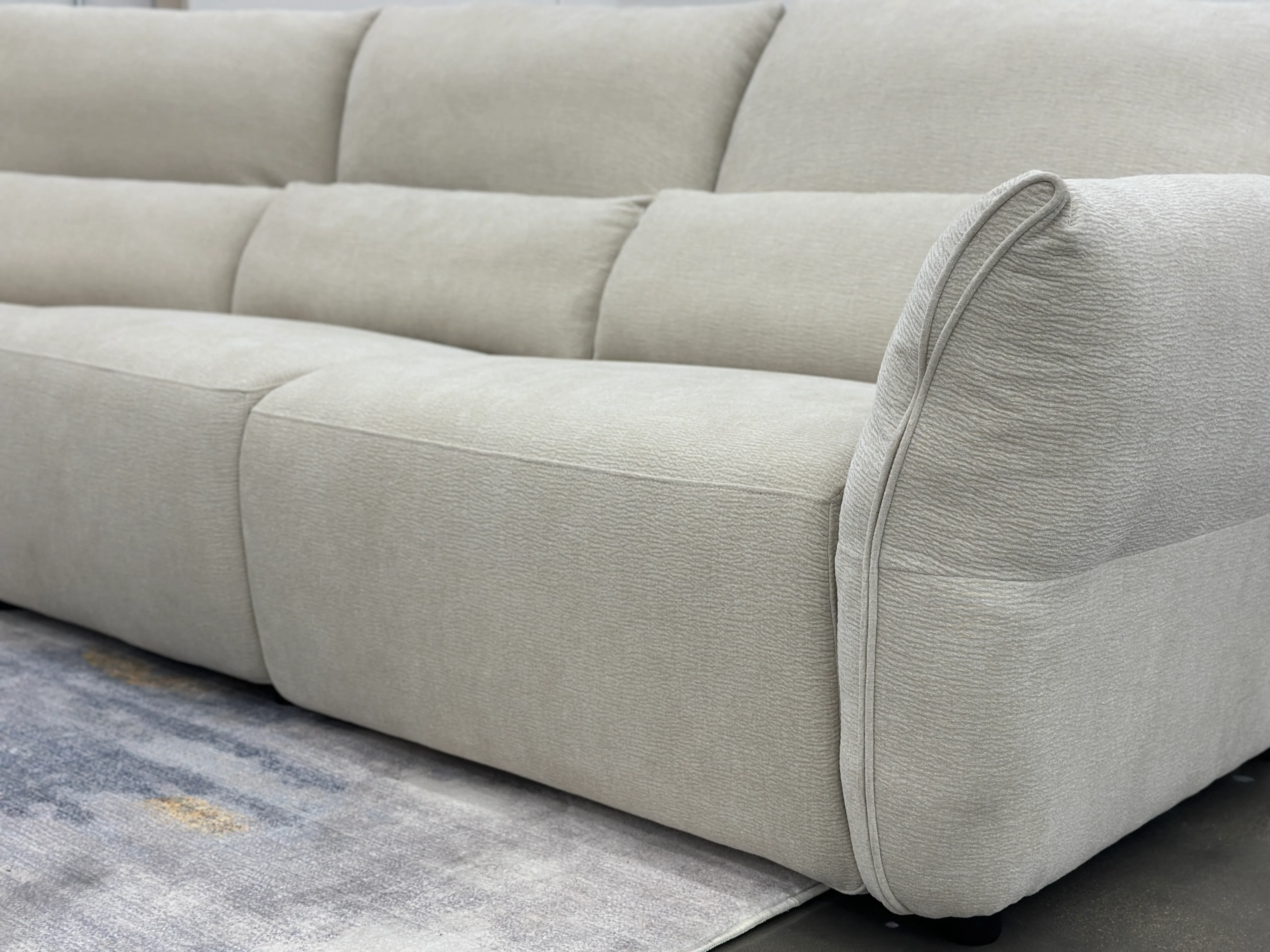 Fleur Modern Motion Recliner Sectional - Image 10