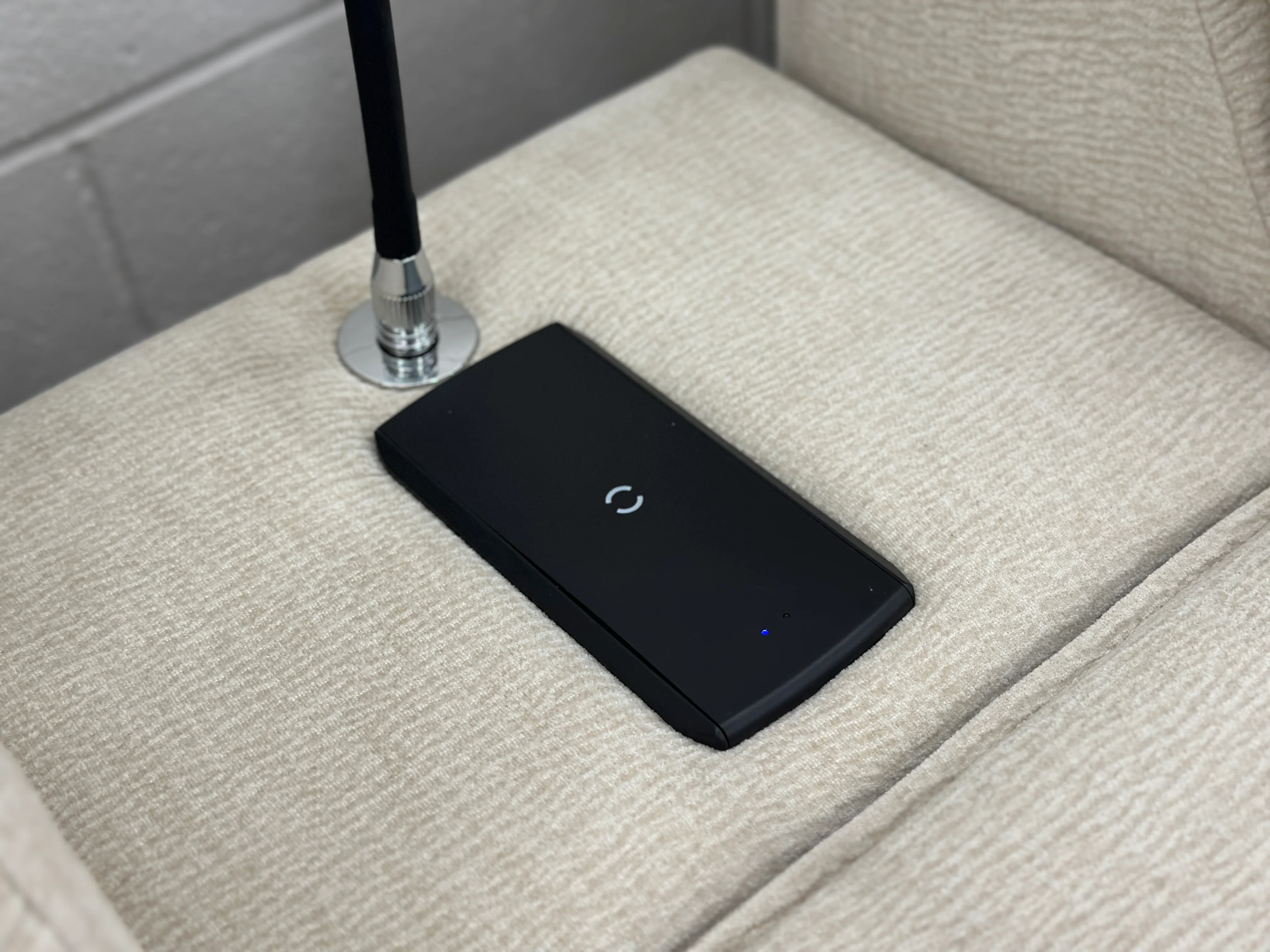 Fleur Modern Motion Recliner Sectional - Image 5