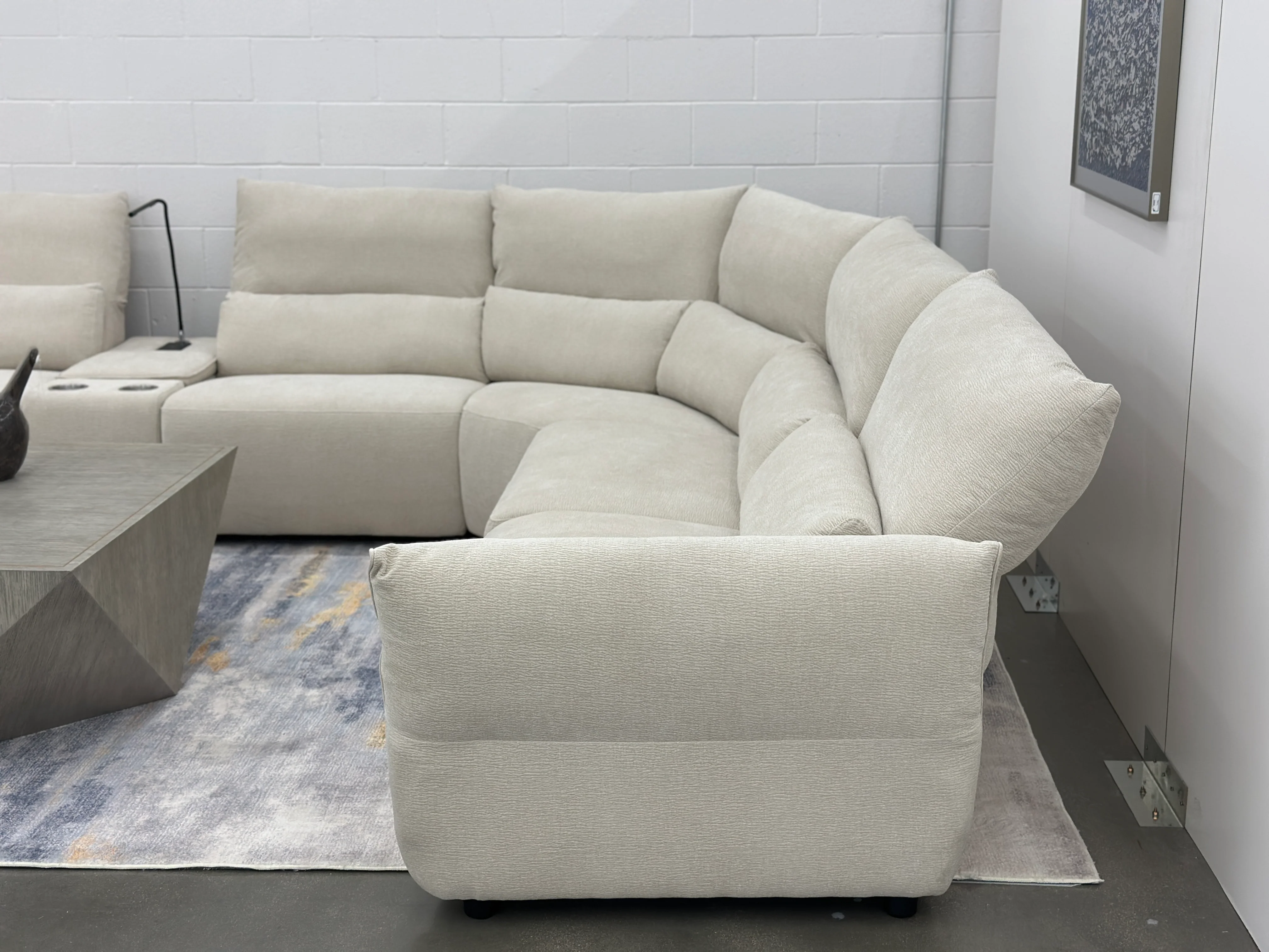 Fleur Modern Motion Recliner Sectional - Image 8