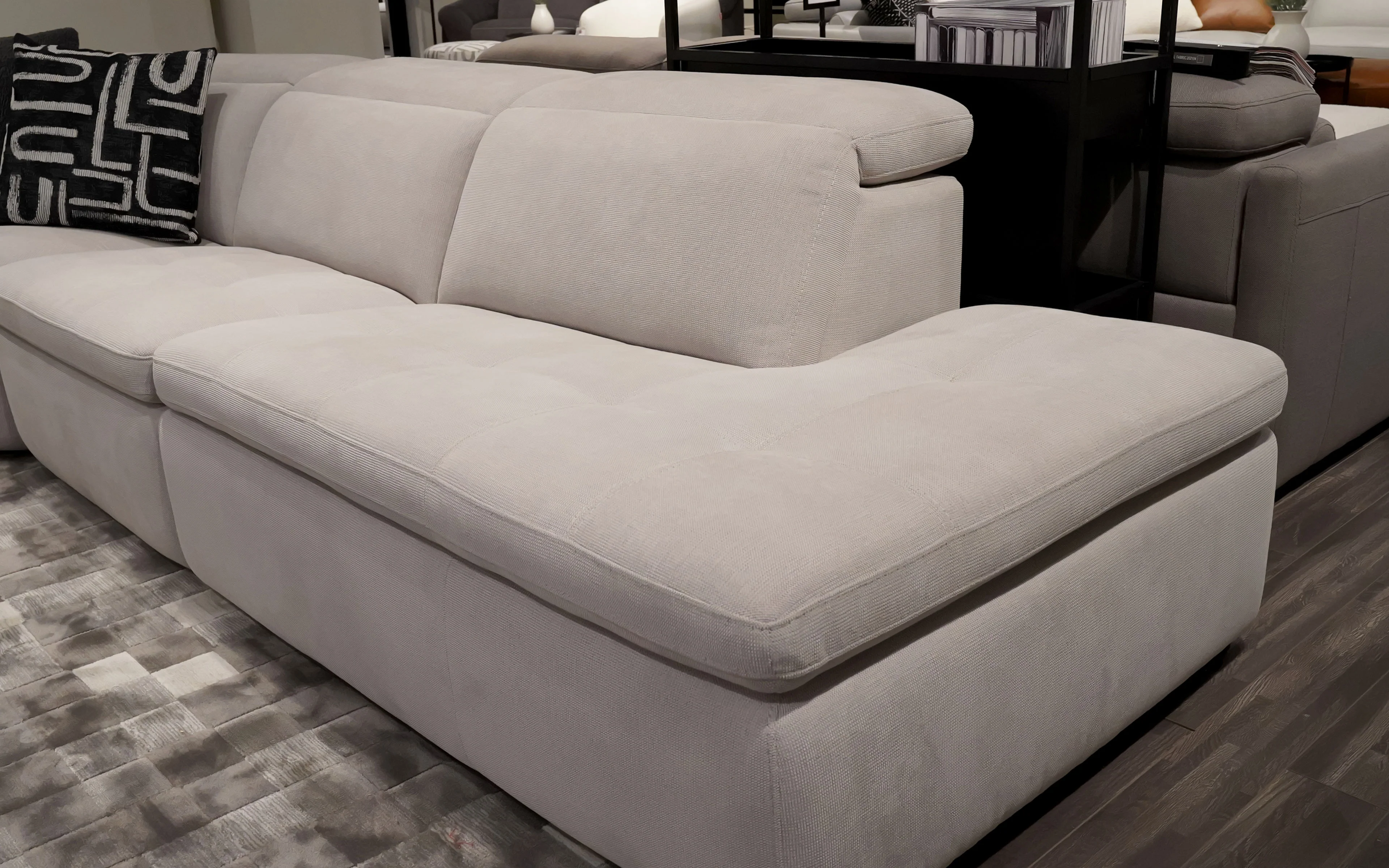 Freesia Modern Motion Reclining Sectional - Image 4