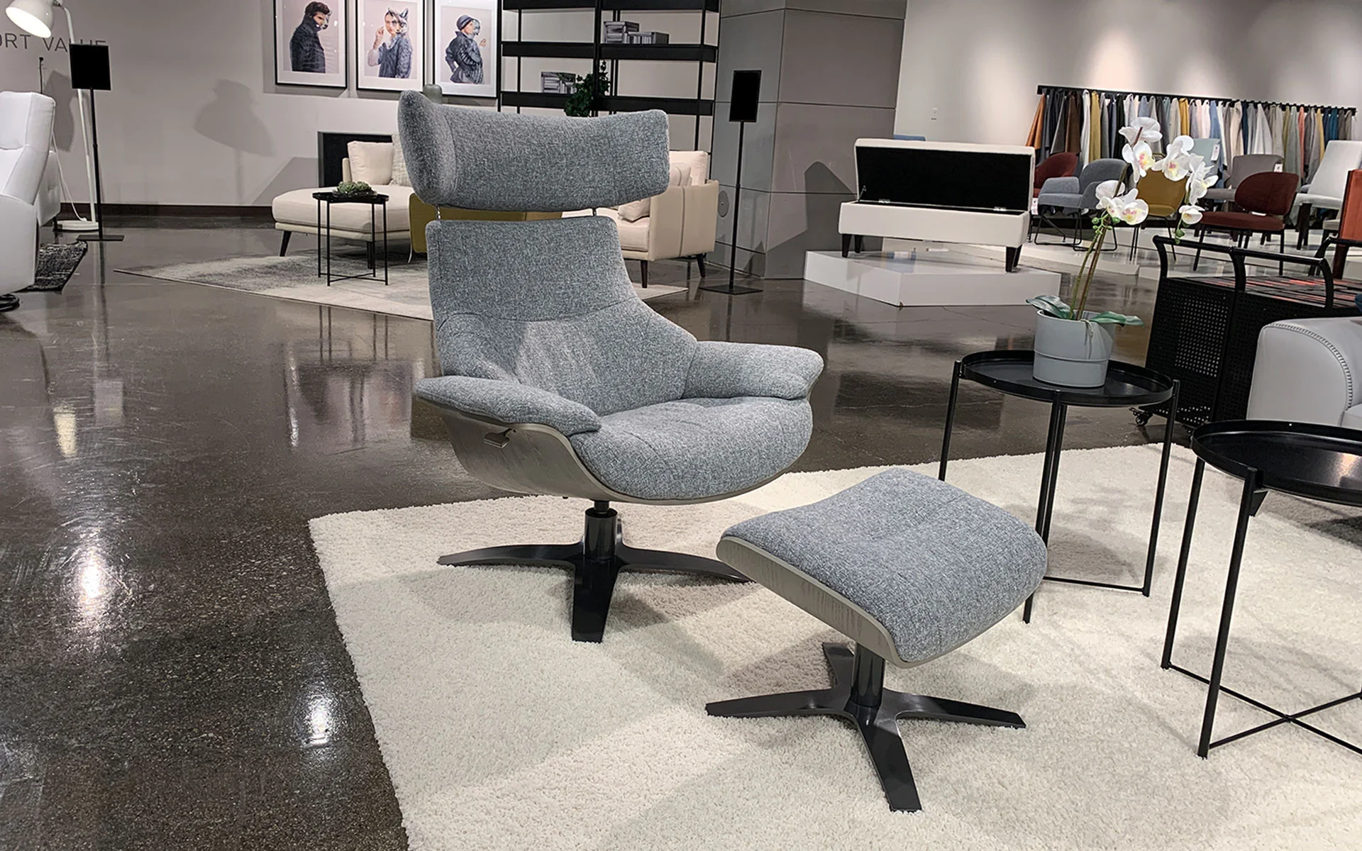 Kloe Modern Motion Chair - Image 6