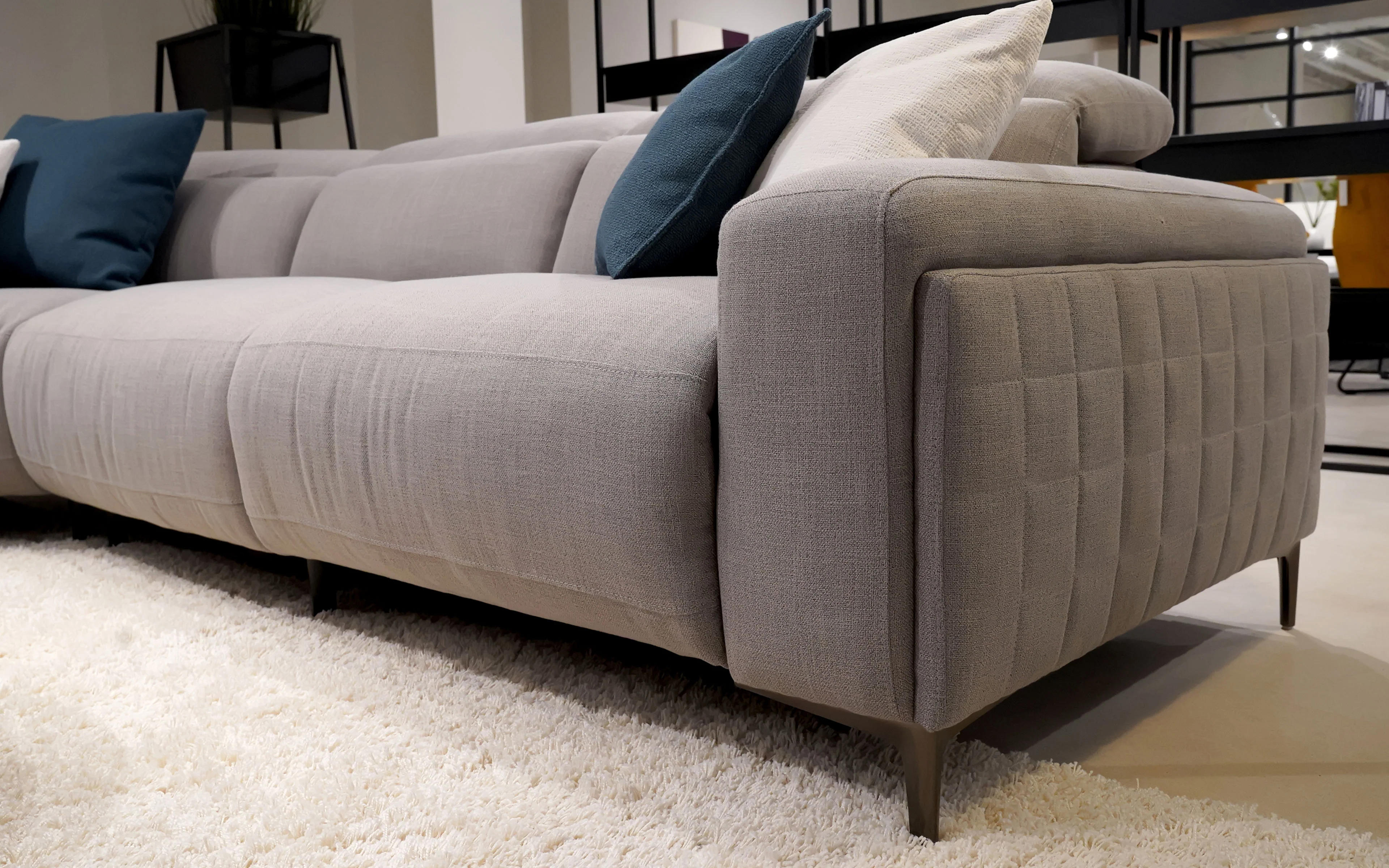 Lavandula Modern Motion Reclining Sectional - Image 15