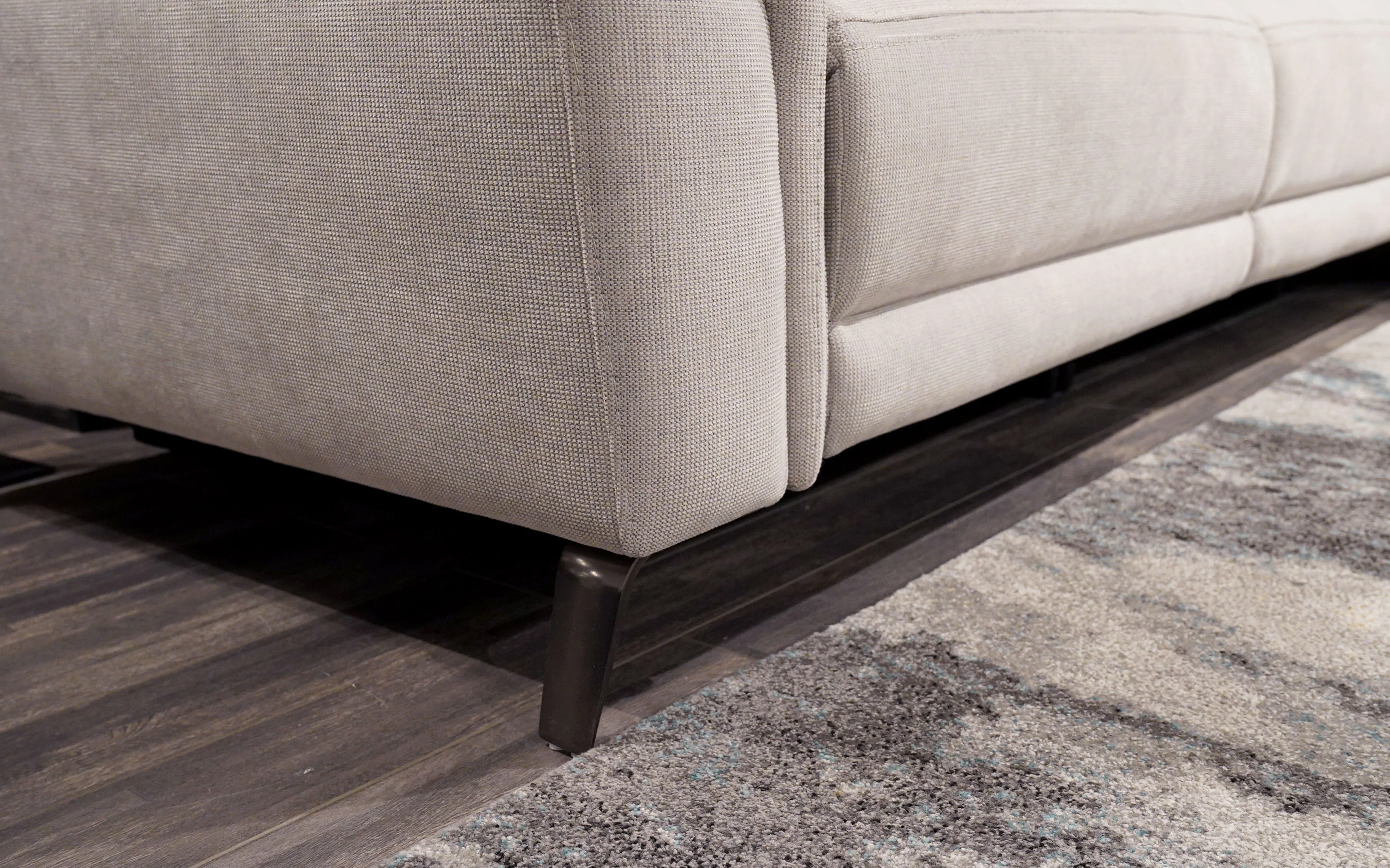 Maestrale Modern Motion Sectional - Image 12