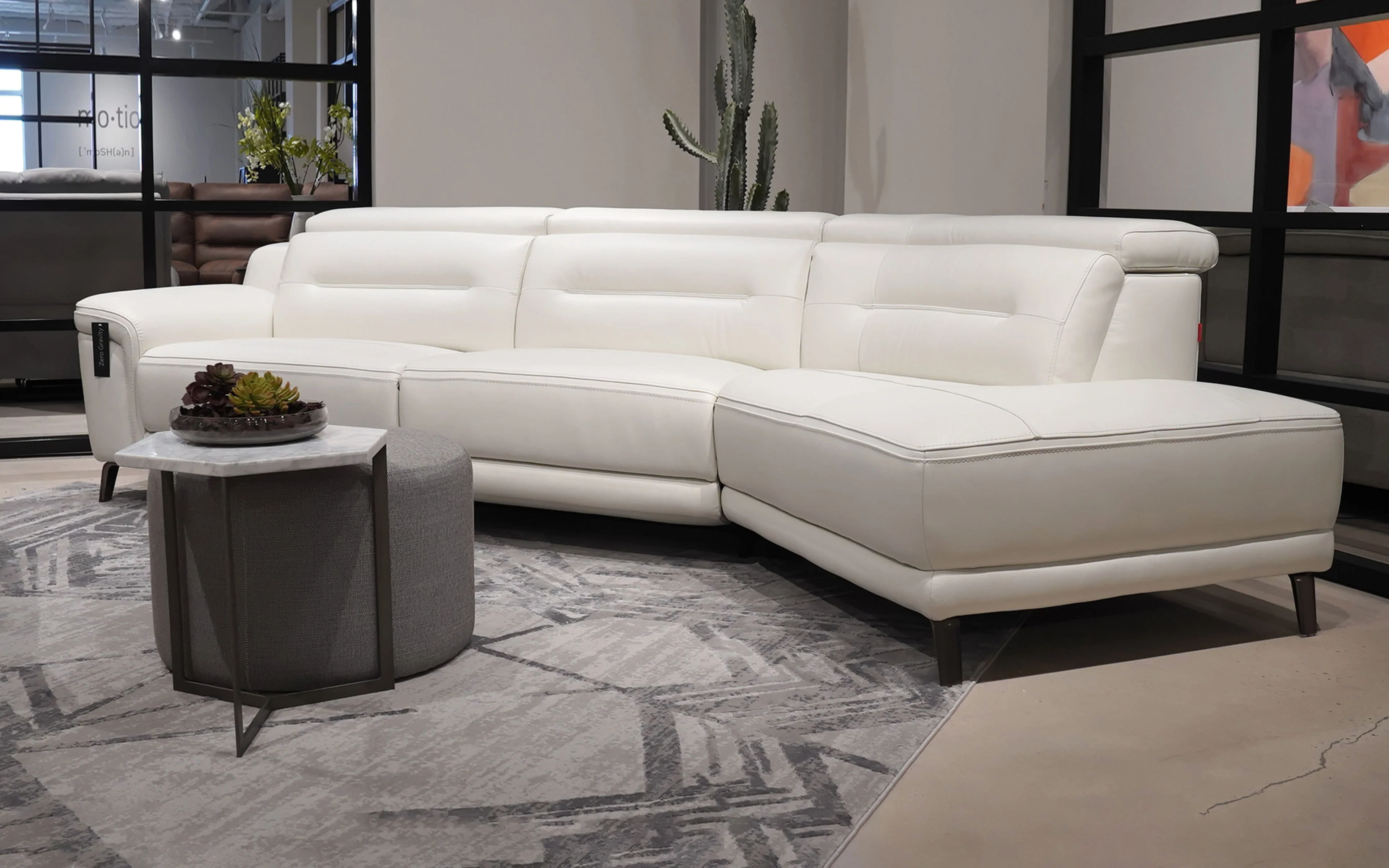 Maestrale Modern Motion Sofa - Image 3