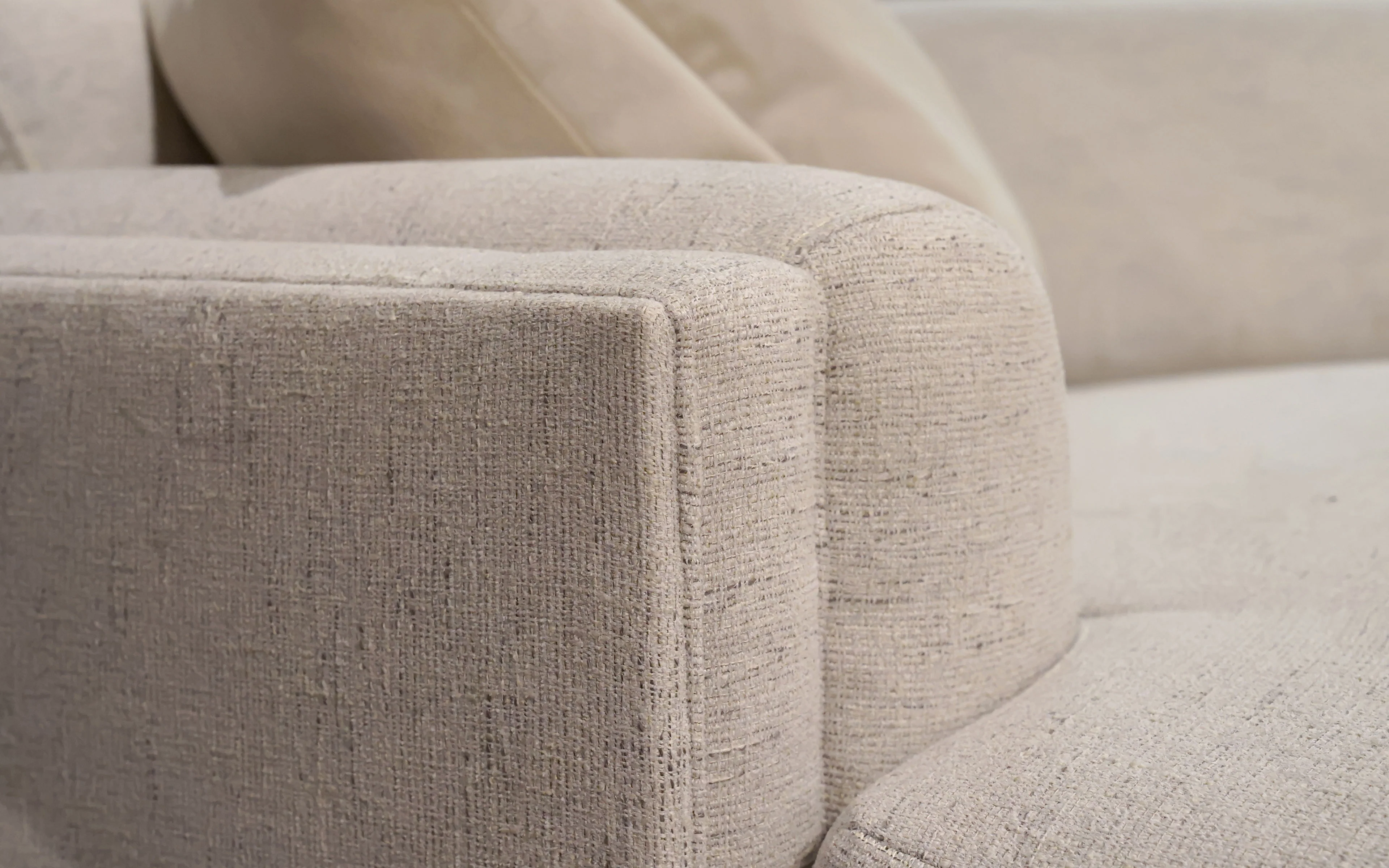 Narciso Modern Motion Reclining Sectional - Image 14