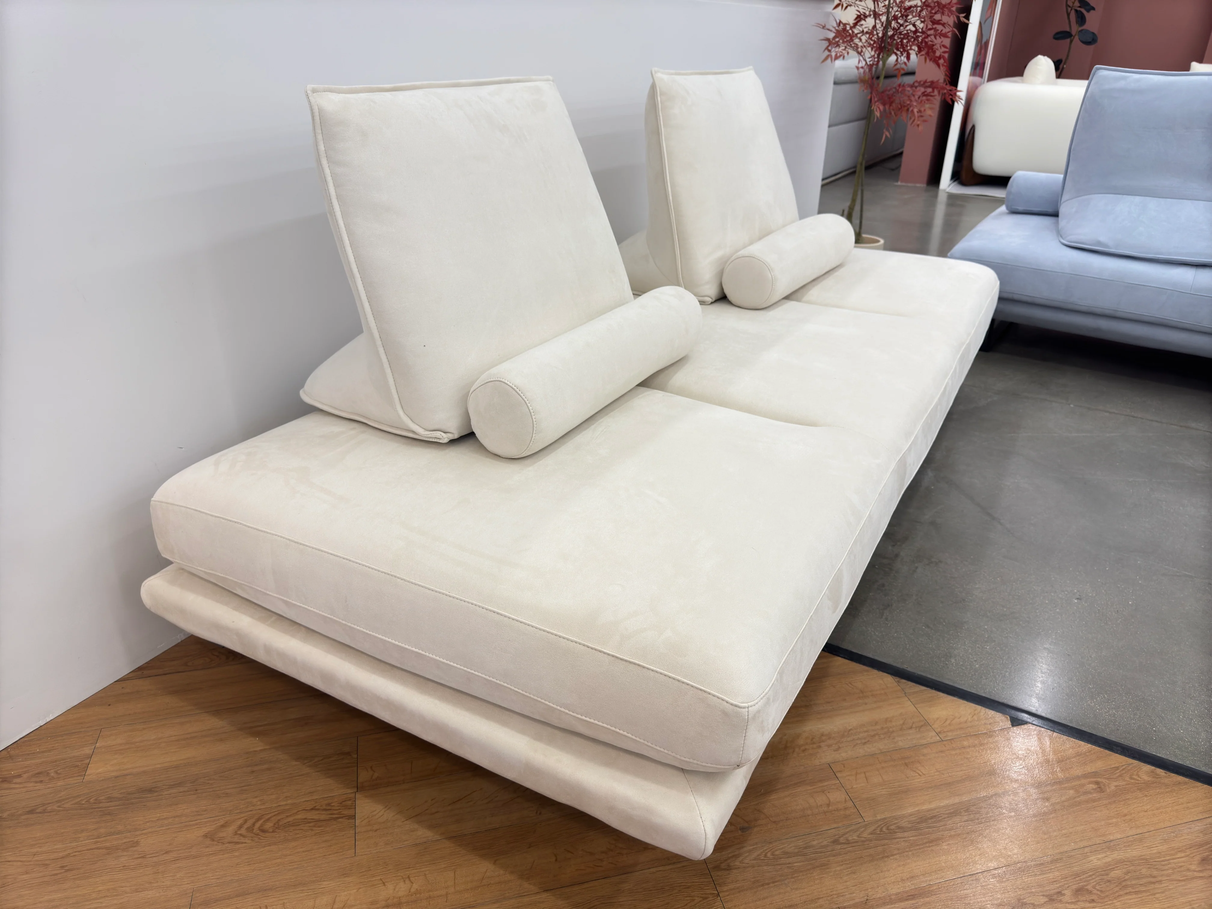 Pandora Modern Motion Sofa - Image 5
