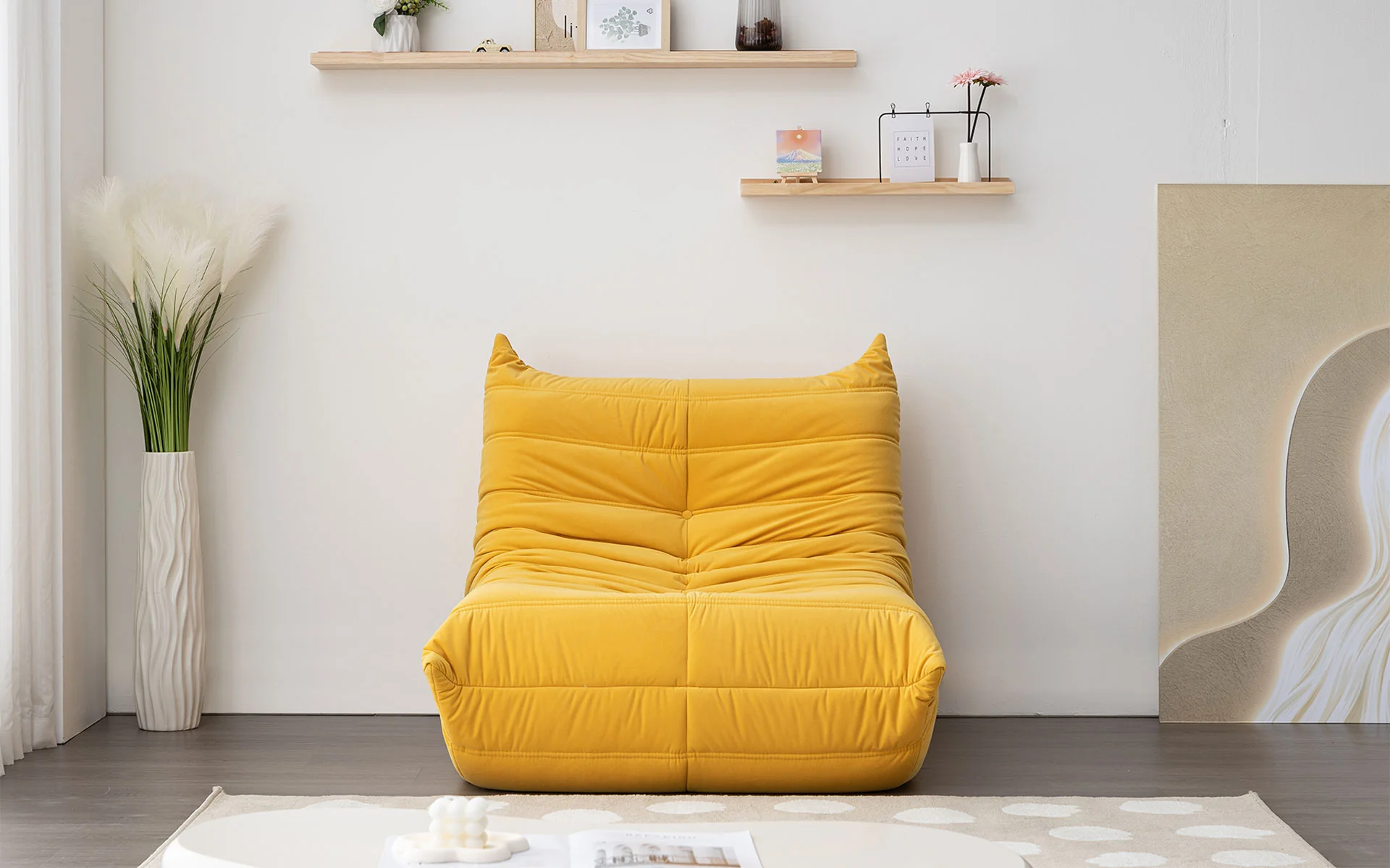 Pita Modern Lounge Chair - Image 3