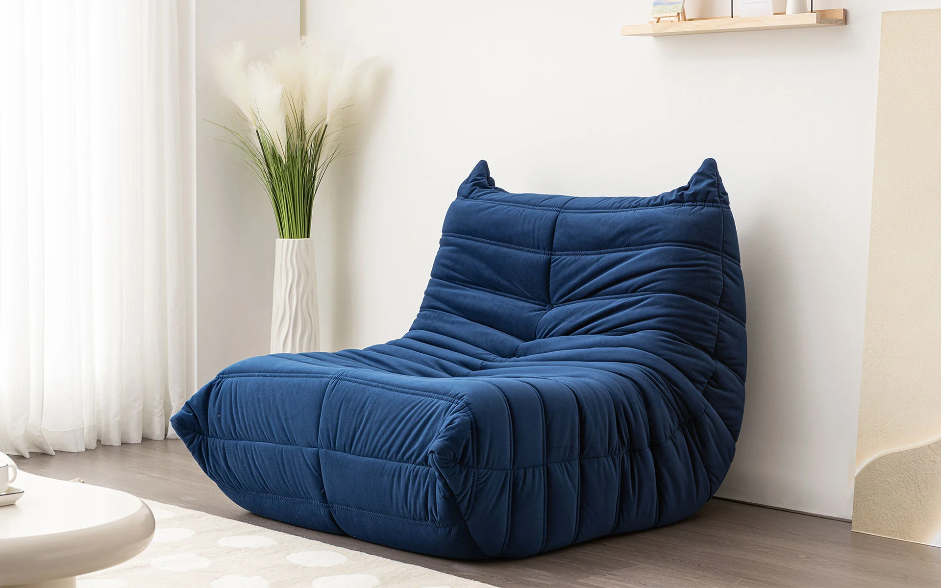 Pita Modern Lounge Chair - Image 5