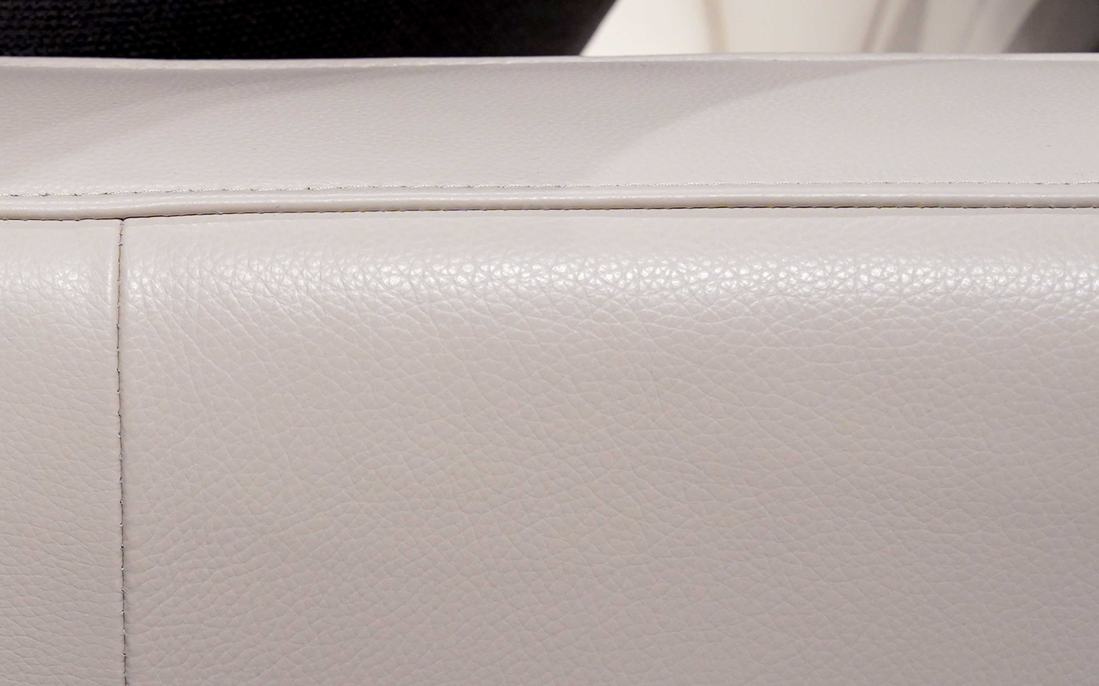 Primula Modern Motion Sectional Sofa with Adjustable Backrest - Image 10