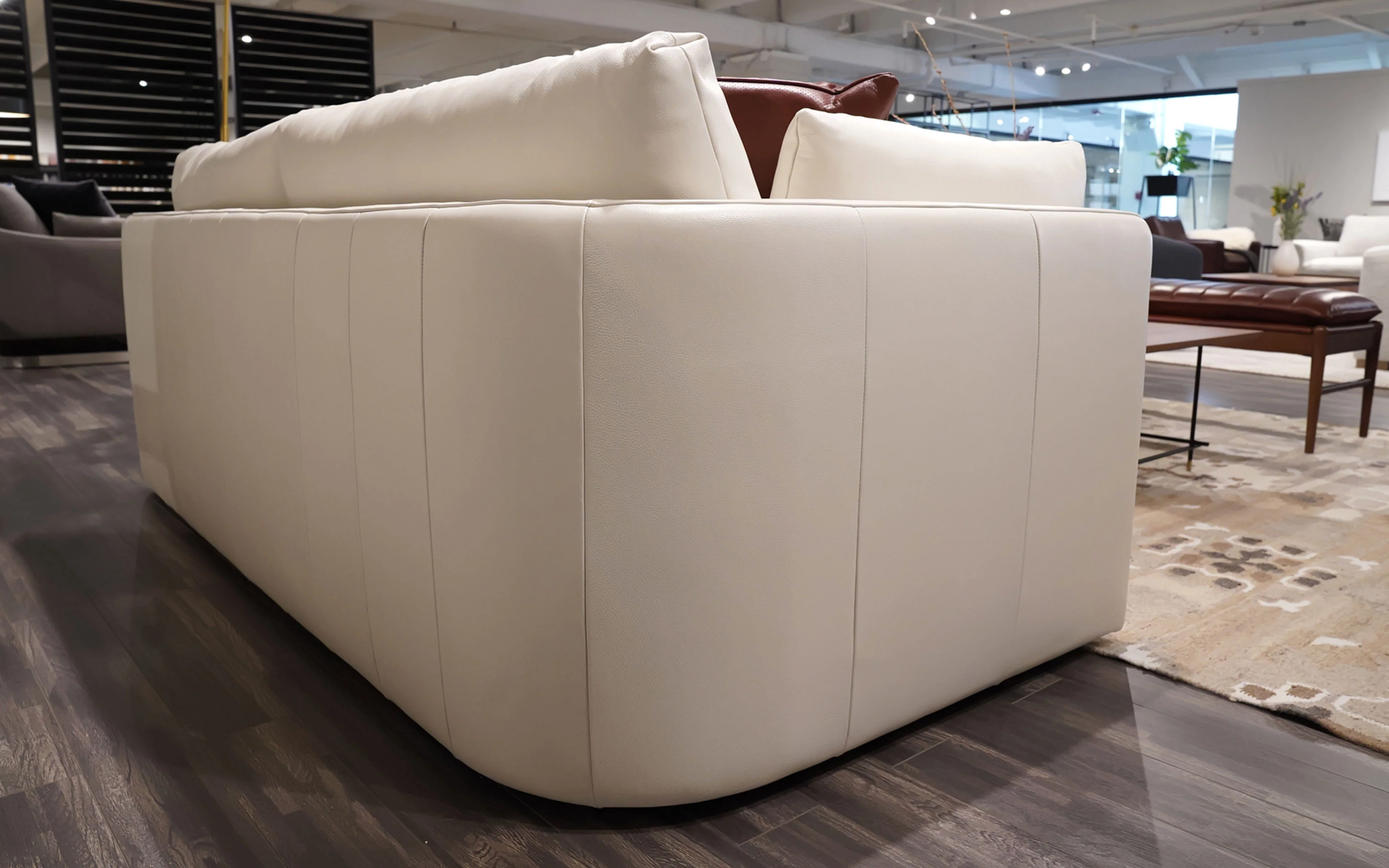 Solanus Modern Motion Sofa Set - Image 13