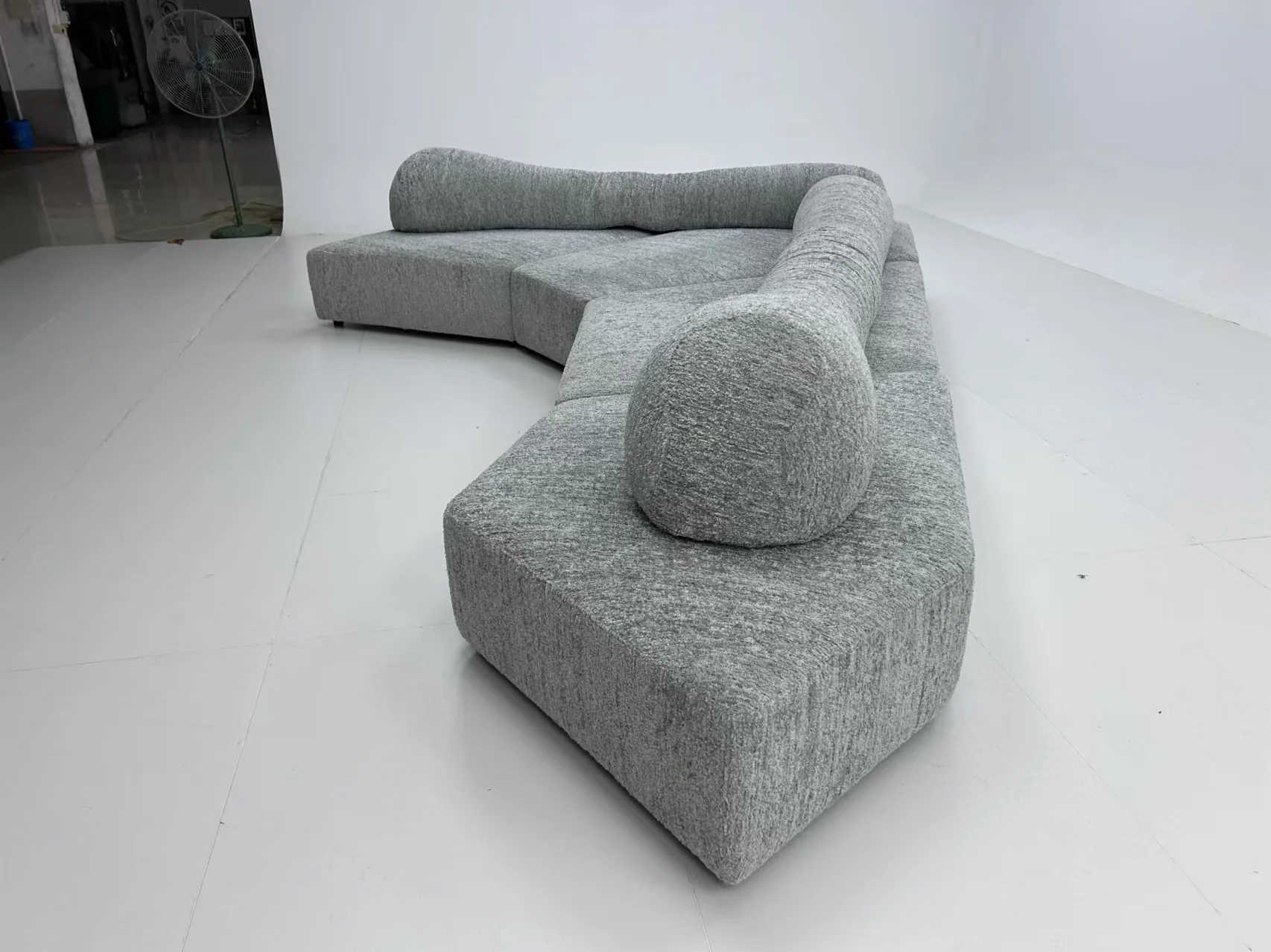 Stonli Modern Motion Sectional - Image 8