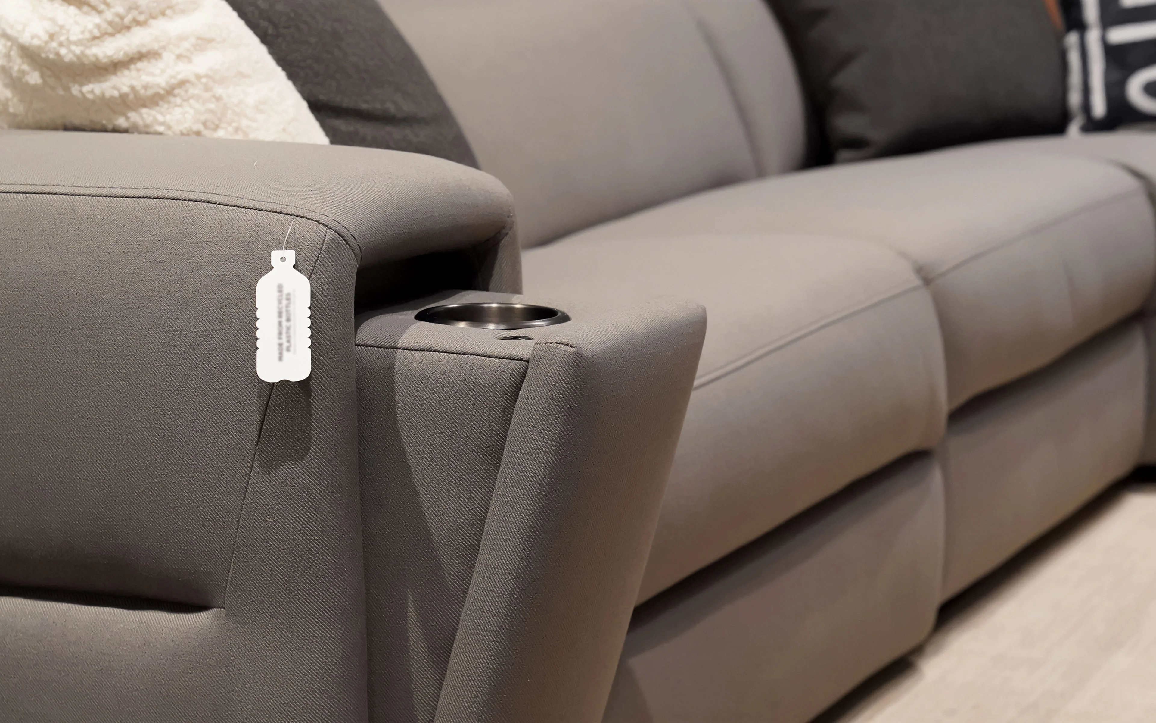 Veronica Modern Motion Reclining Sectional - Image 13