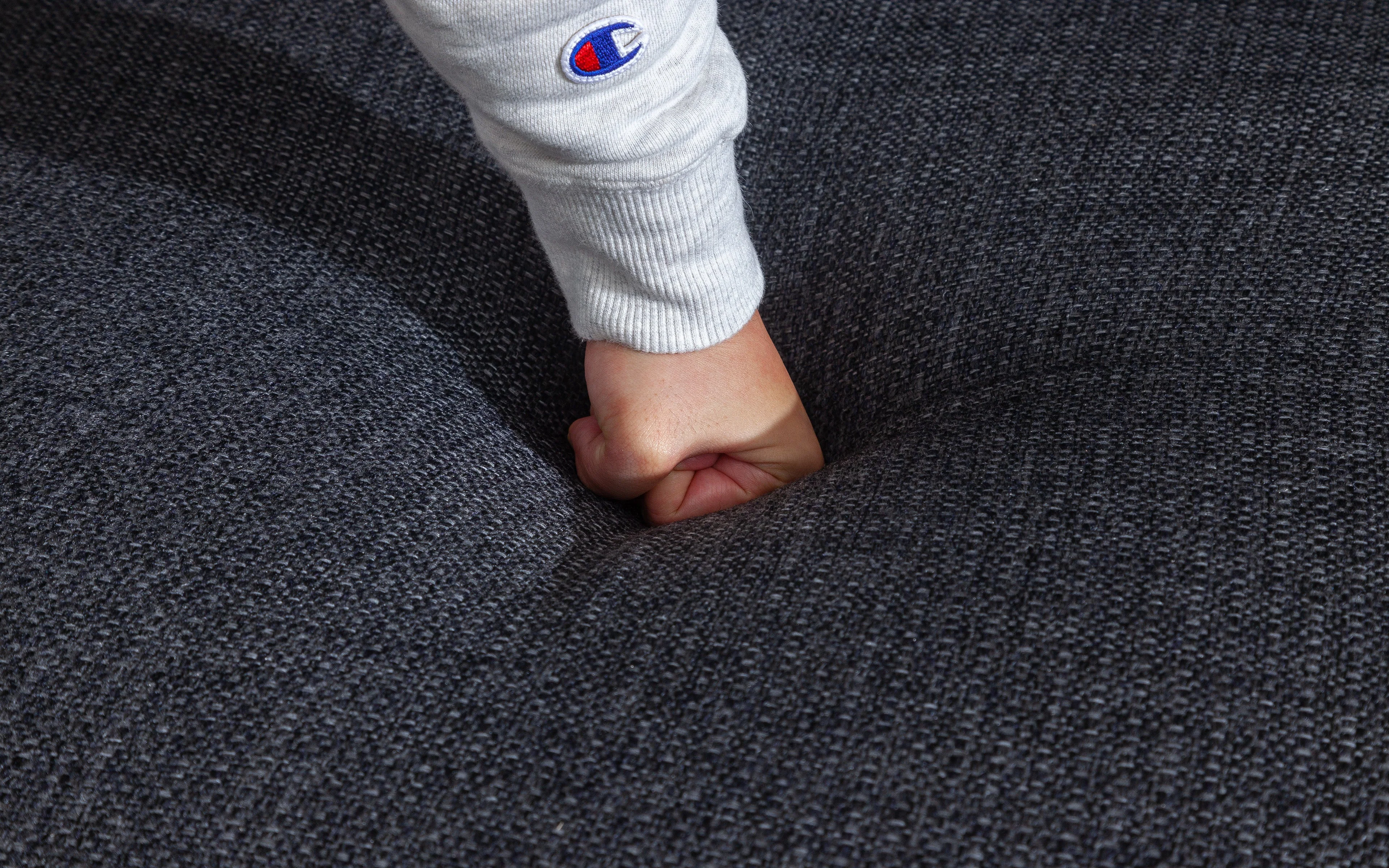 Violetta 6pc Modern Motion Reclining Sectional - Image 22