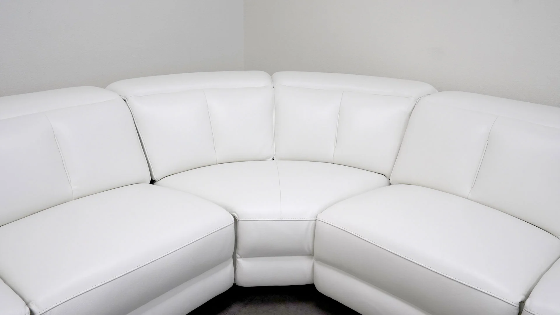 Zafferano Modern Motion Reclining Sectional - Image 18