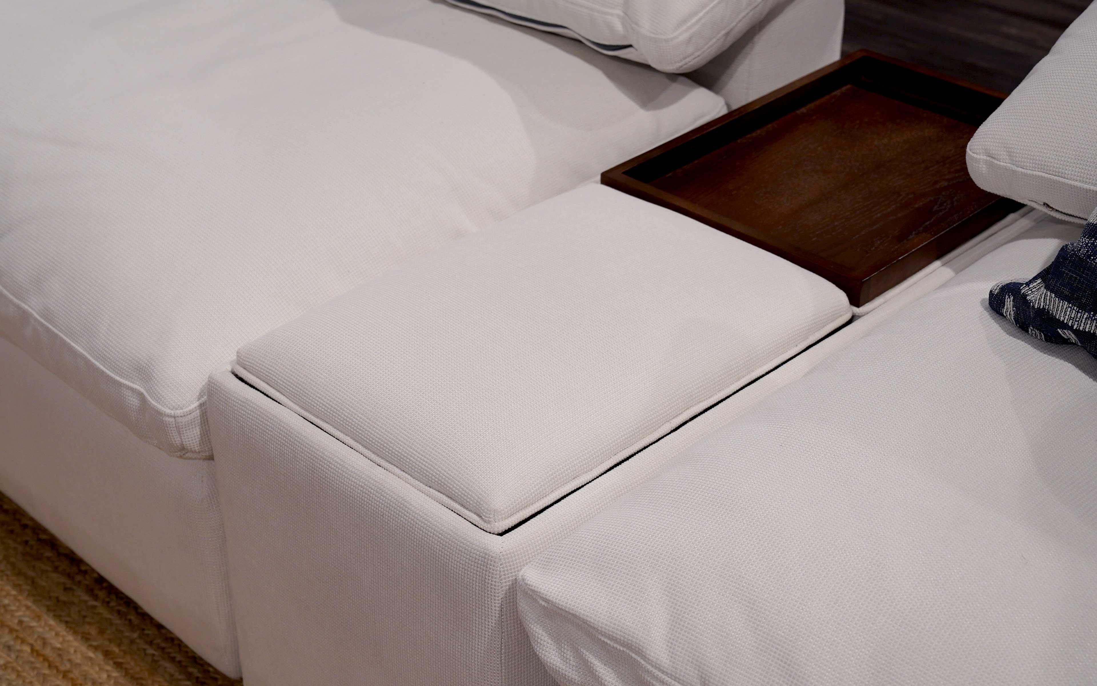 Zephyrus Modern Motion Sectional Sofa - Image 13